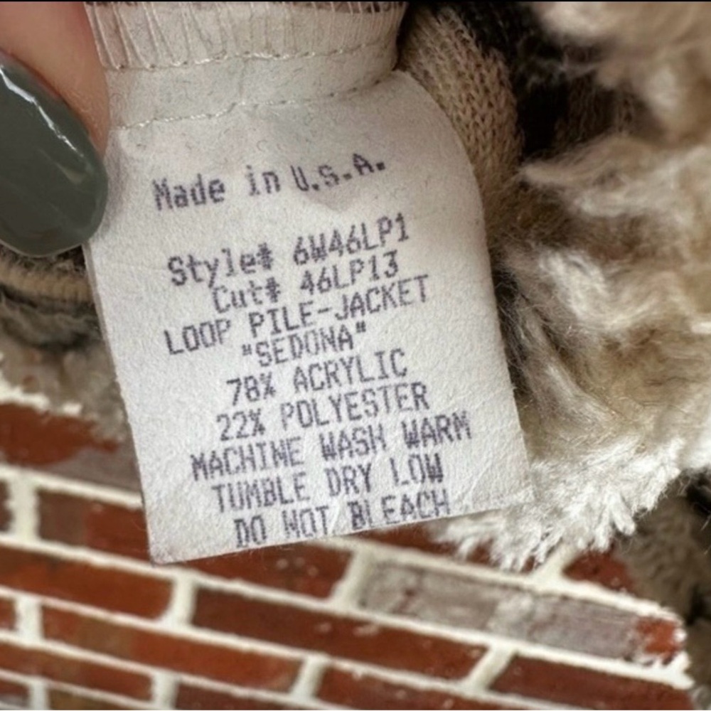 True‎ Grit Sherpa Jacket Women Medium Boho Aztec Shaggy Fleece Cozy Western. - Picture 7 of 7